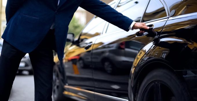 Reasons to Hire a Taxi Service